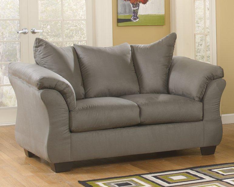 Darcy Loveseat