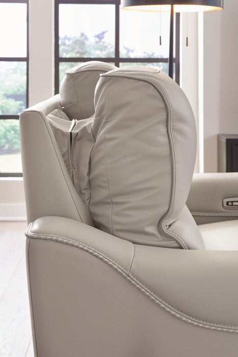 Mercomatic Power Reclining Loveseat